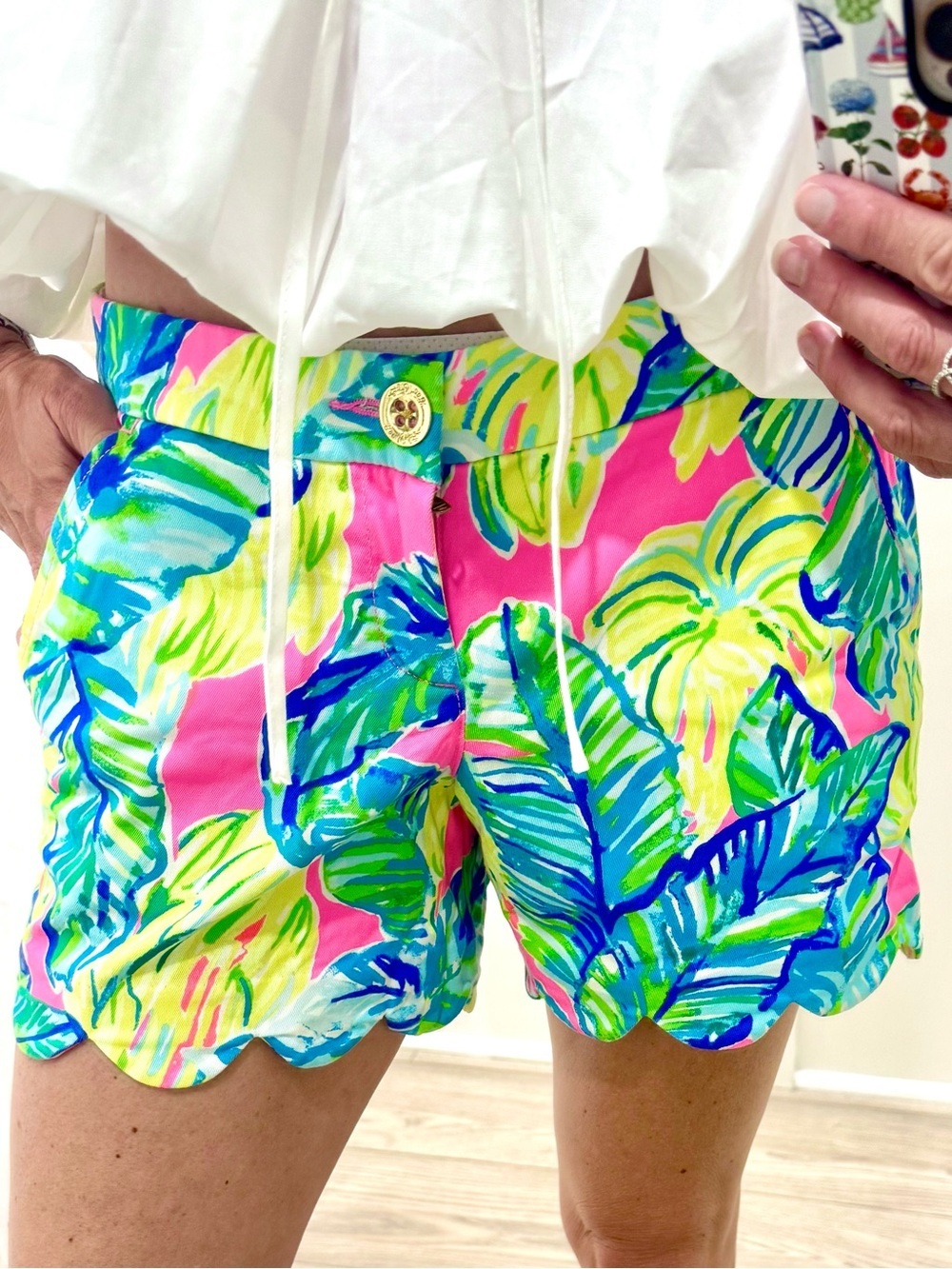 Lilly Pulitzer Buttercup Stretch Shorts Scallop Hem Pink Palm Print Size 0